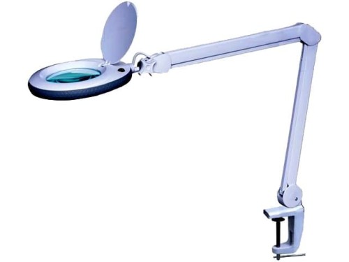 lampa z lupą